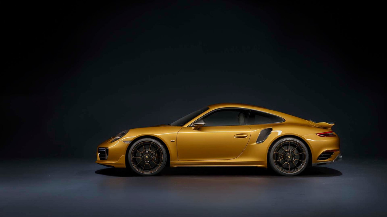 2017-porsche-911-turbo-s-exclusive-series-7