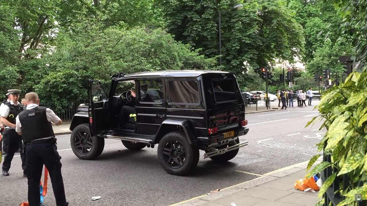 brabus-versus-prius-3
