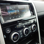 land-rover-discovery-5-interior-6