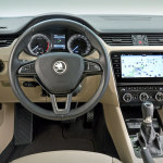 skoda-octavia-kombi-facelift-interior-2