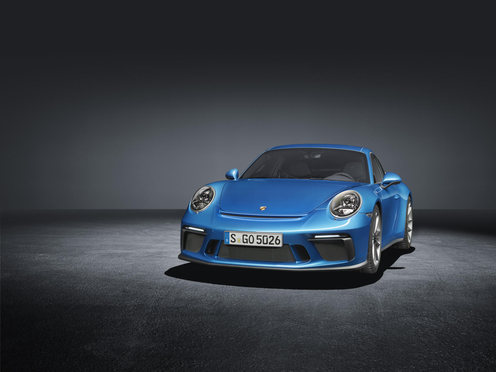 porsche-911-gt3-touring-frankfurt-2017-1