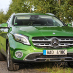 mercedes-benz-gla-2017-exterior-10
