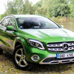 mercedes-benz-gla-2017-exterior-16