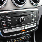mercedes-benz-gla-2017-interior-3