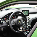 mercedes-benz-gla-2017-interior-5