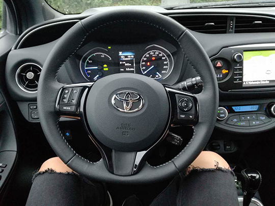 yaris3
