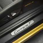2018-porsche-911-carrera-t-12