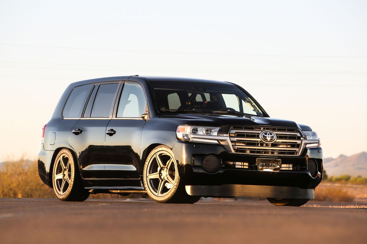 5__land_speed_cruiser_2016sema_1