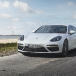 porsche-panamera-turbo-s-e-hybrid-sport-turismo-02