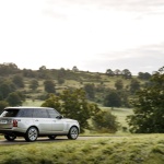 rr_18my_phev_lwb_onroad_101017_01