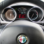 alfa-romeo-giulietta-qv-interior-4