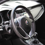 alfa-romeo-giulietta-qv-interior-6