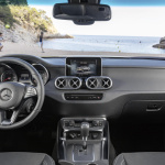 2018-mercedes-benz-tridy-x-pick-up-17