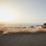 p90285399_highres_the-new-bmw-i8-roads