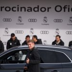 fotbal-real-madrid-predani-aut-8