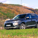 mitsubishi-outlander-my17-exterior-5