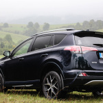 toyota-rav4-hybrid-exterior-8