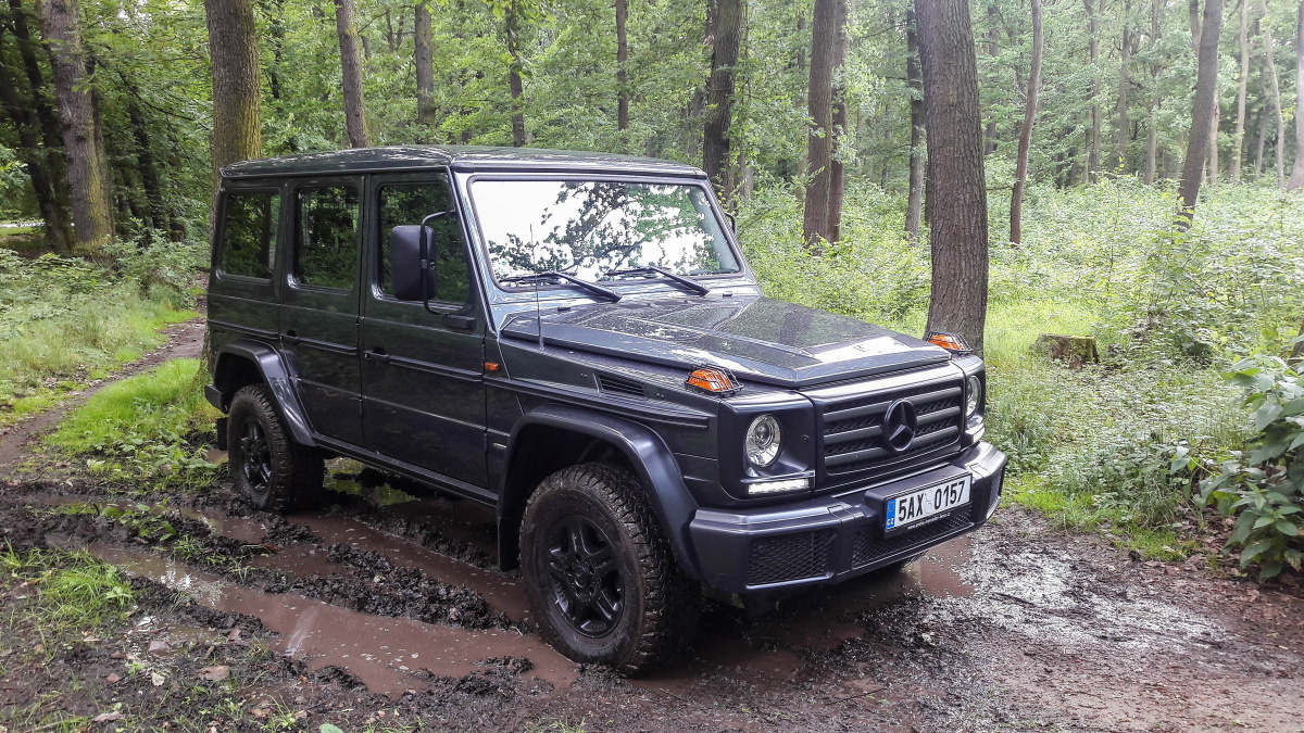 mercedes-benz-g-professional-exterior-2