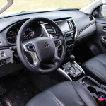 mitsubishi-l200-interior-1