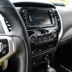 mitsubishi-l200-interior-10