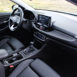 hyundai-i30-fastback-interior-7