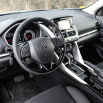 mitsubishi-eclipse-cross-interior-2