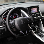 mitsubishi-eclipse-cross-interior-3