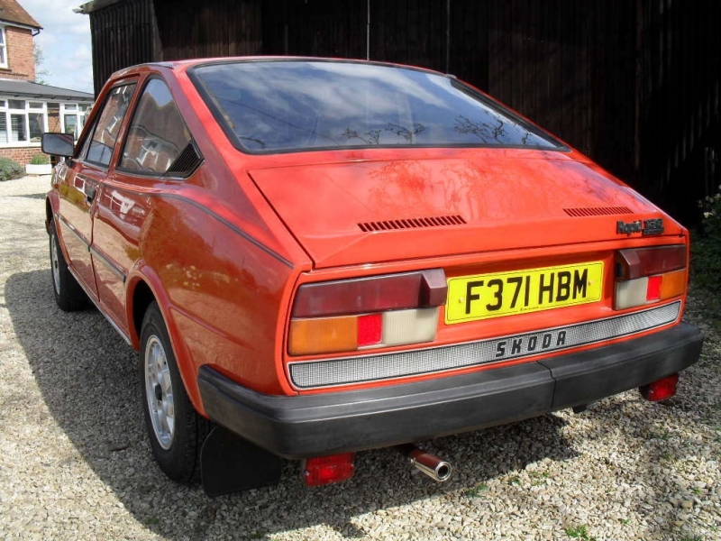 skoda_rapid_130_1988_43_tkm_prodej_05_800_600