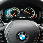 bmw-6-gran-turismo-interior-2