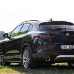 alfa-romeo-stelvio-exterior-17