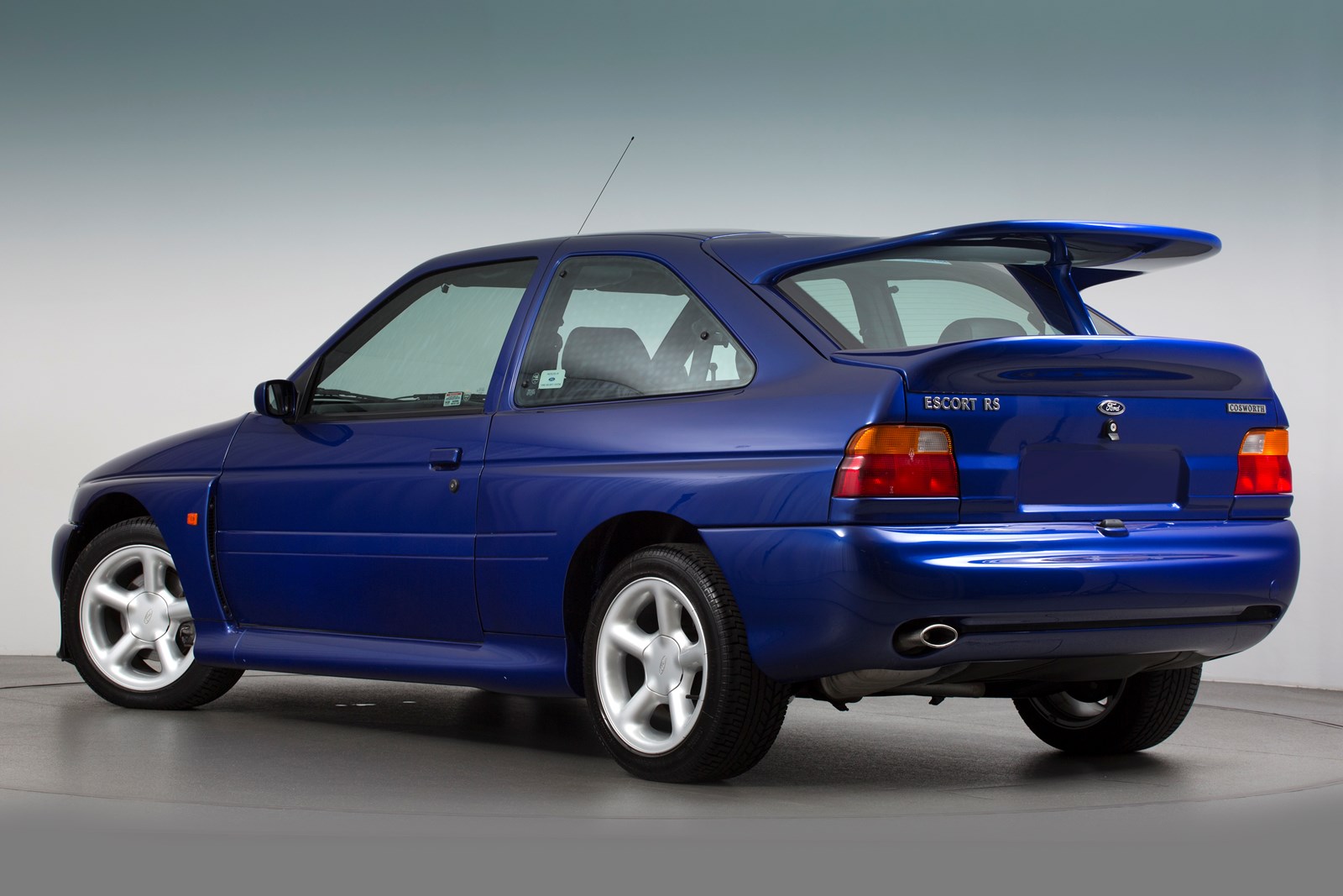 escort-cosworth-kopia