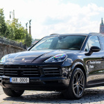 porsche-cayenne-2018-exterior-13