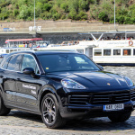 porsche-cayenne-2018-exterior-15