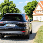 porsche-cayenne-2018-exterior-18
