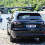 porsche-cayenne-2018-exterior-5