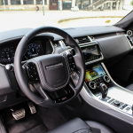 range-rover-sport-svr-interior-8
