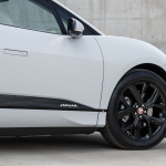 jaguar_i-pace_s_yulong-white_164