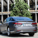 lexus-ls-2018-exterior-17
