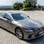 lexus-ls-2018-exterior-3
