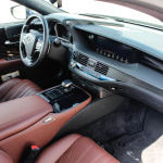 lexus-ls-2018-interior-13