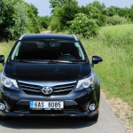 toyota-avensis-exterior-1