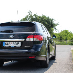 toyota-avensis-exterior-8