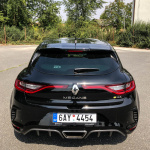 renault-megane-rs-exterior-10