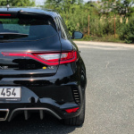 renault-megane-rs-exterior-12