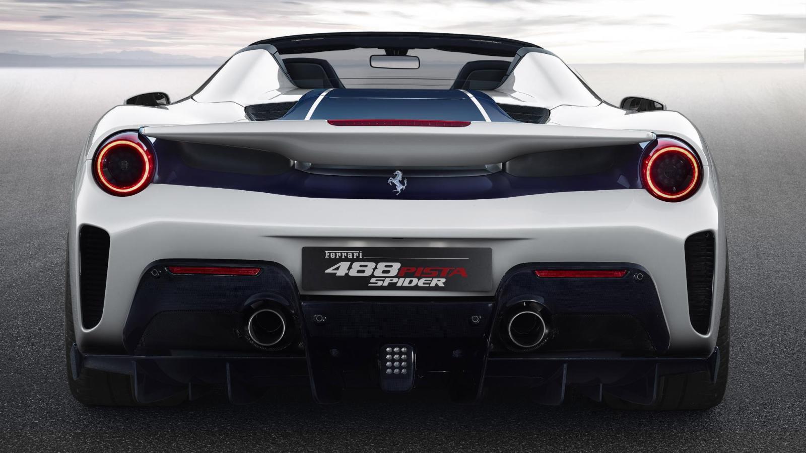 5_ferrari_pista_spider_rear