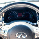infiniti-fx50-s-interior-6