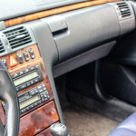 mercedes-benz-e55-amg-w210-interior-7