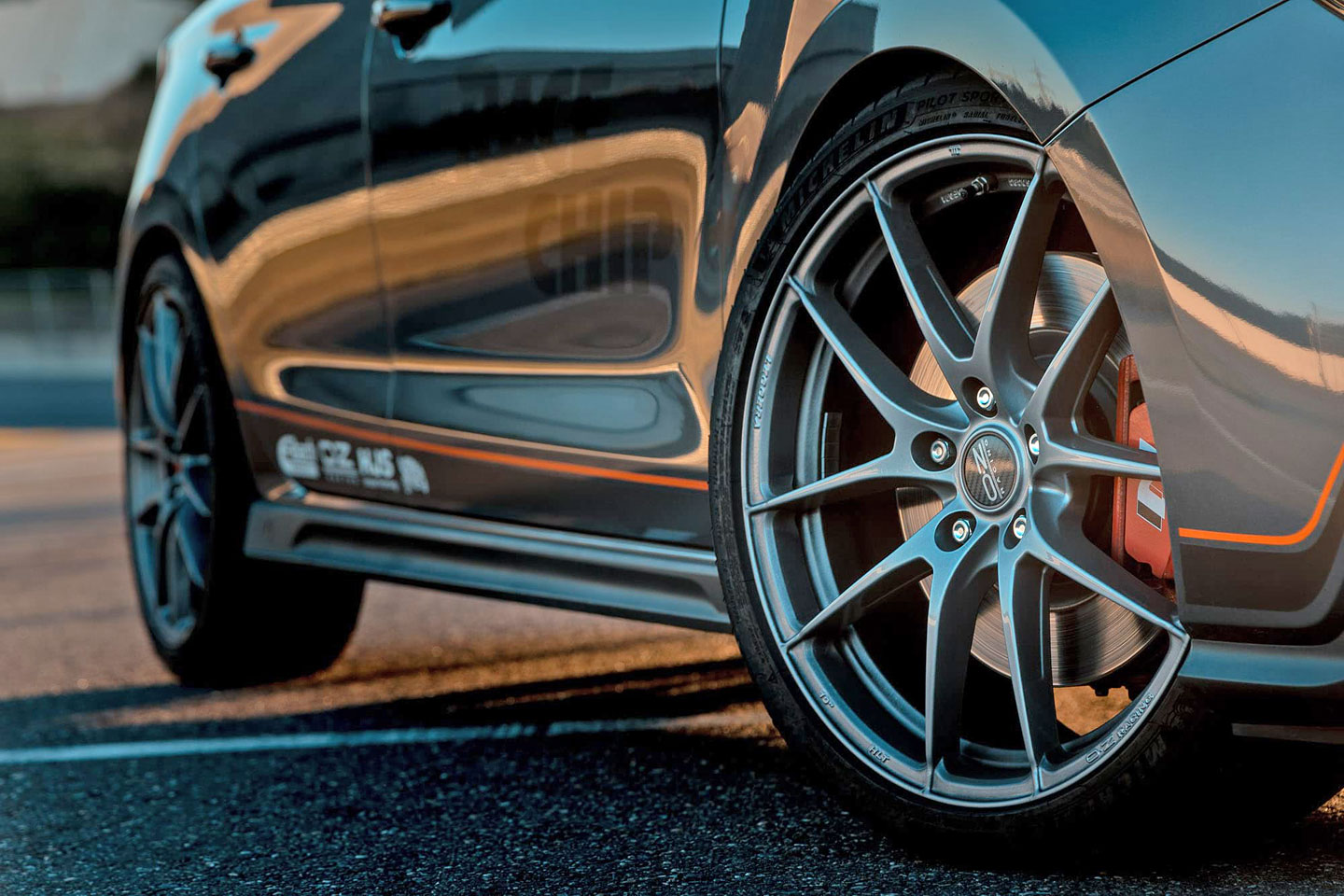 hyundai_i30_n_80_5b76ac7f97456