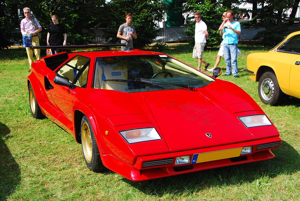 1200px-lamborghinicountach-concoursdelegance-20080831-front2