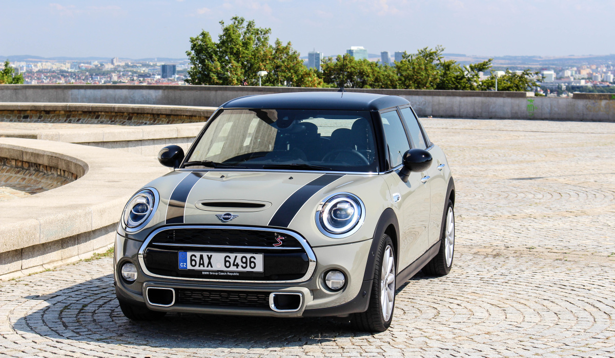 mini-cooper-lci-exterior-3